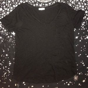 Black tee